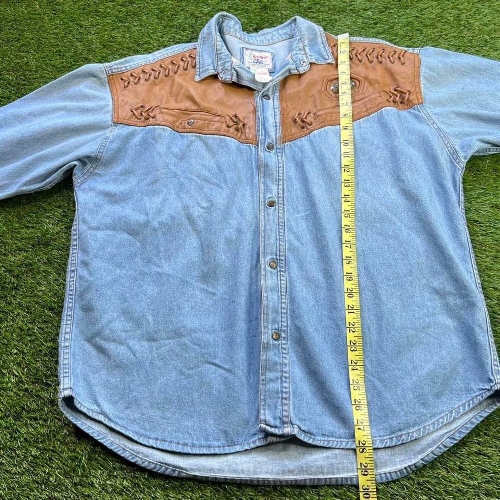 American Vintage Light Blue Denim Shirt with Tan Leather Yoke - Picture 5 of 8
